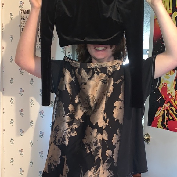 Two-piece prom dress - Picture 2 of 3